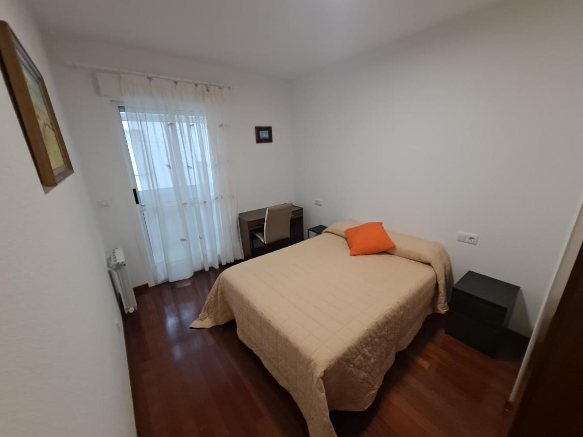 Apartamento Con Vistas, Amplio Y Luminoso Monforte De Lemos Exterior photo