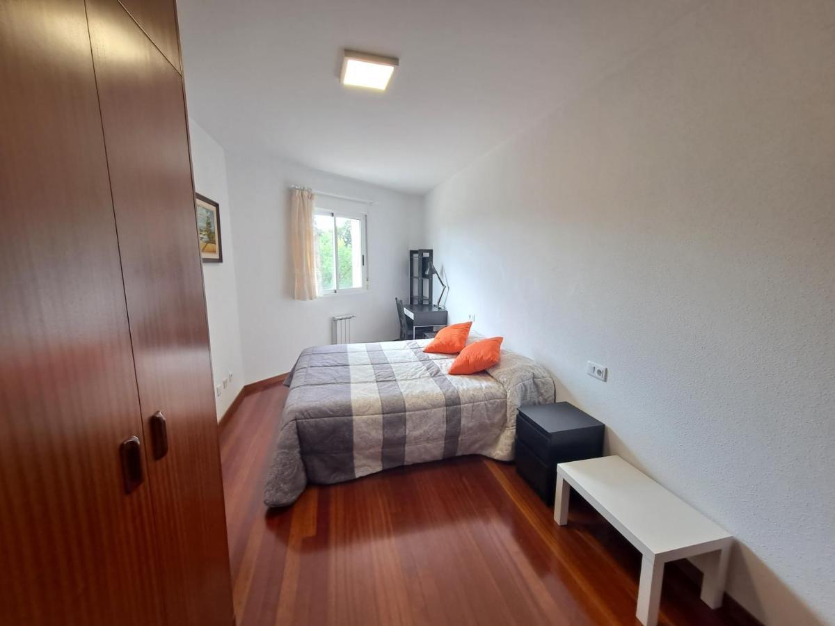 Apartamento Con Vistas, Amplio Y Luminoso Monforte De Lemos Exterior photo