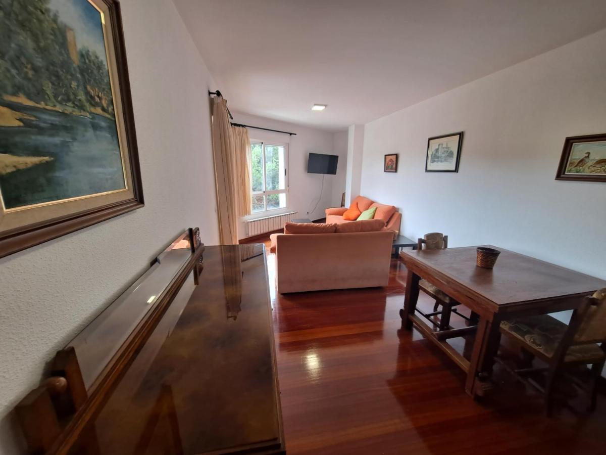 Apartamento Con Vistas, Amplio Y Luminoso Monforte De Lemos Exterior photo